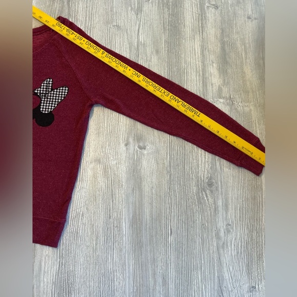 Disney Parks Mickey & Minnie Crewneck lightweight sweater Burgundy Red Sz Small. - Picture 9 of 9